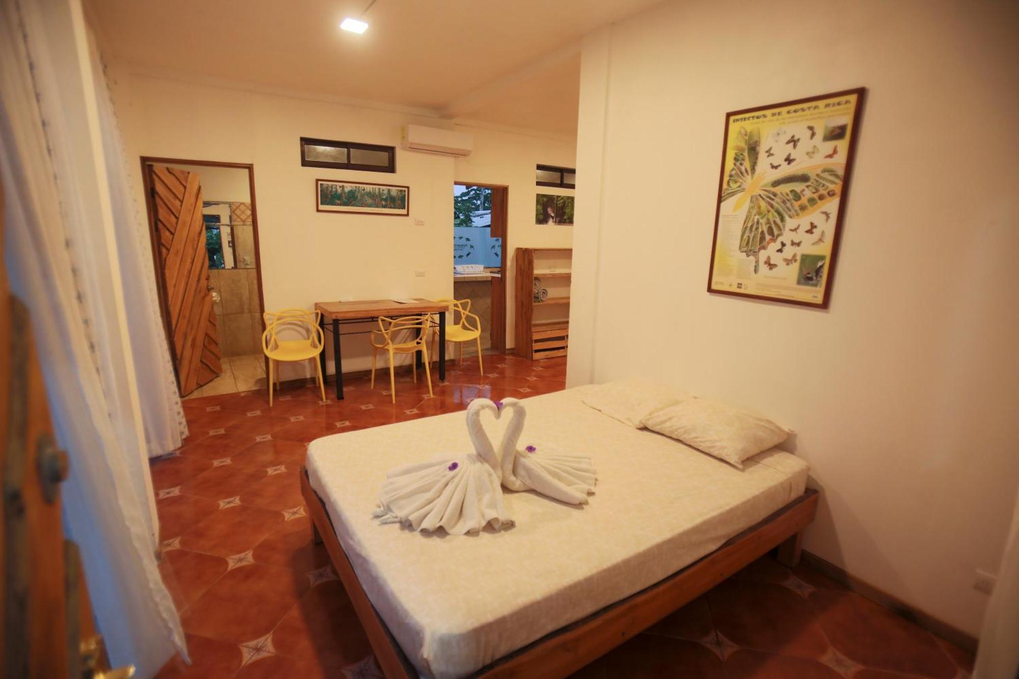 Hotel Pura Natura Beachfront Tortuguero Exterior photo